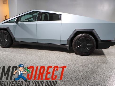 Used 2024 Tesla Cybertruck Cyberbeast AWD/4WD image 10