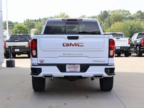 New 2026 GMC Sierra 1500 Elevation w/ Elevation Premium Package AWD/4WD image 9