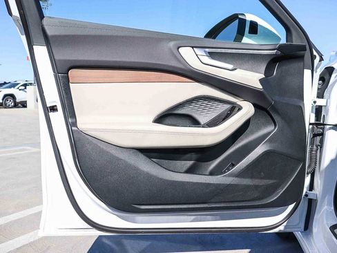 Used 2025 Audi A5 2.0T Premium w/ Convenience Package image 28