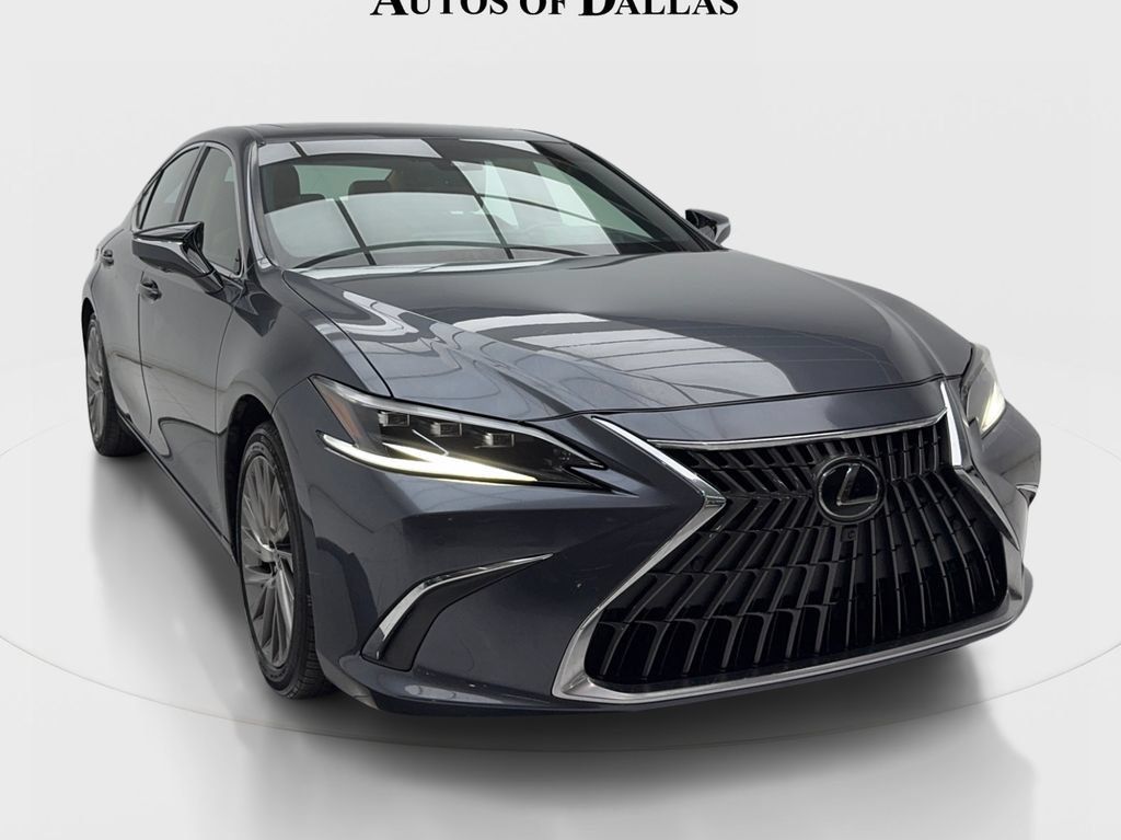 Used 2023 Lexus ES 300h w/ Accessory Package (Z1) FWD image 3