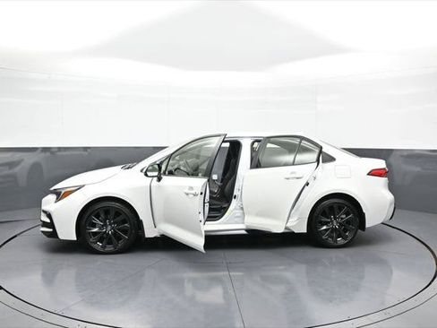Certified 2026 Toyota Corolla SE FWD image 42