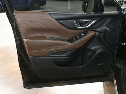 Used 2021 Subaru Forester Touring w/ Popular Package #2 image 41