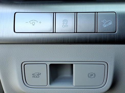 Used 2026 Hyundai Kona Limited image 25