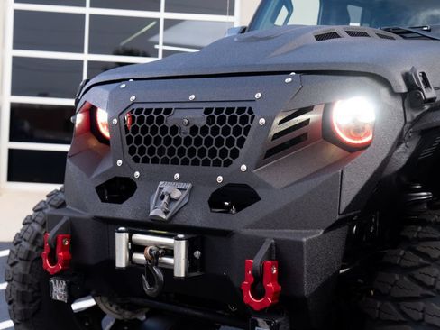 Used 2020 Jeep Gladiator Rubicon AWD/4WD image 3