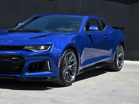 Used 2023 Chevrolet Camaro ZL1 RWD image 12