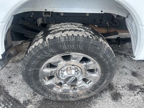 Used 2024 Ford F350 Lariat w/ Lariat Ultimate Package image 8