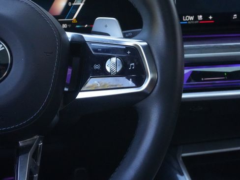 Used 2023 BMW 740i RWD image 19