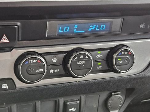 Used 2023 Toyota Tacoma SR image 22