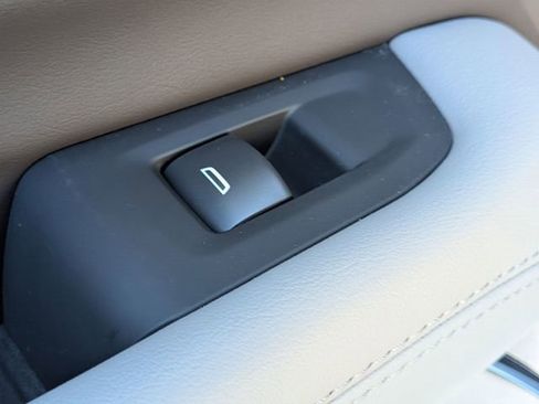 New 2026 GMC Yukon Elevation image 29