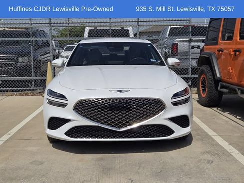 Used 2023 Genesis G70 3.3T RWD image 2
