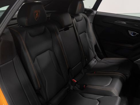 Used 2023 Lamborghini Urus S image 76