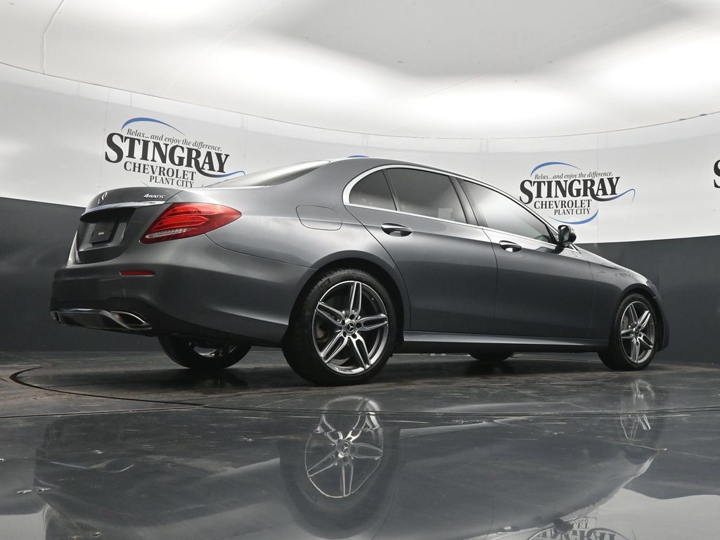 Used 2020 Mercedes-Benz E 450 4MATIC Sedan image 32