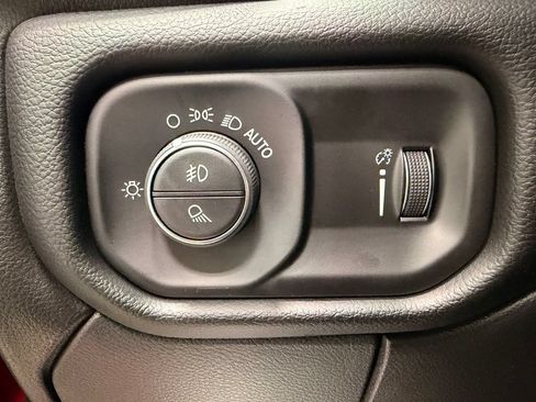 Used 2026 RAM 2500 Big Horn AWD/4WD image 35