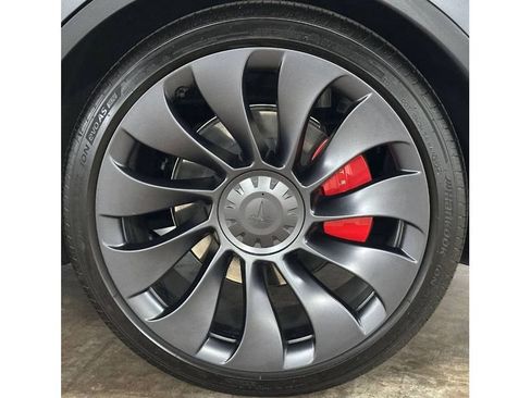 Used 2025 Tesla Model Y Performance AWD/4WD image 11