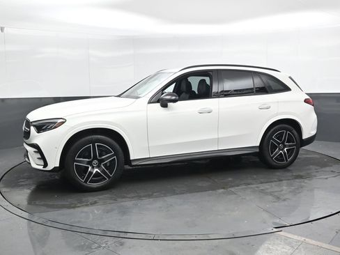 Used 2023 Mercedes-Benz GLC 300 image 6