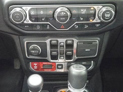 Certified 2019 Jeep Wrangler Unlimited Rubicon image 21