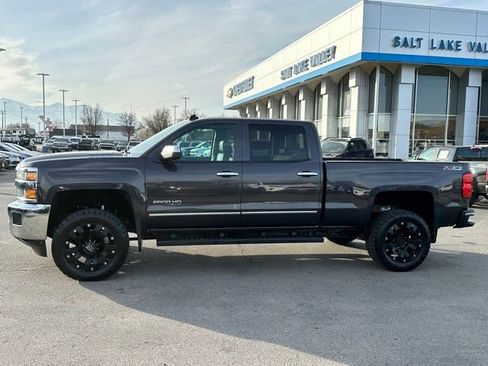 Used 2015 Chevrolet Silverado 2500 LTZ w/ Duramax Plus Package image 7