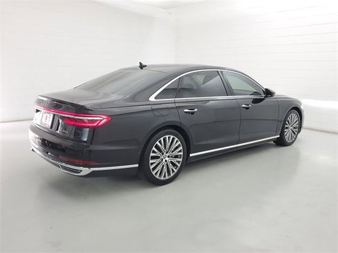 Used 2019 Audi A8 L 3.0T w/ Luxury Package image 5