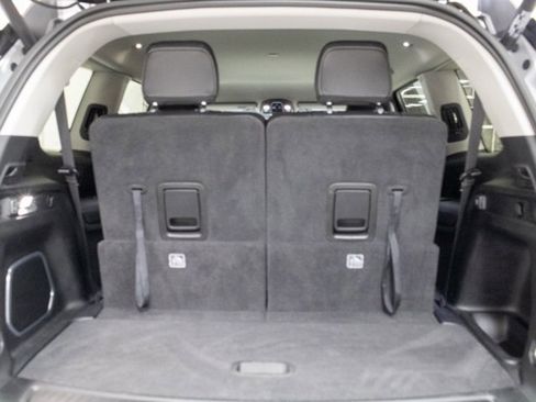 Used 2022 Jeep Grand Cherokee L Limited image 8