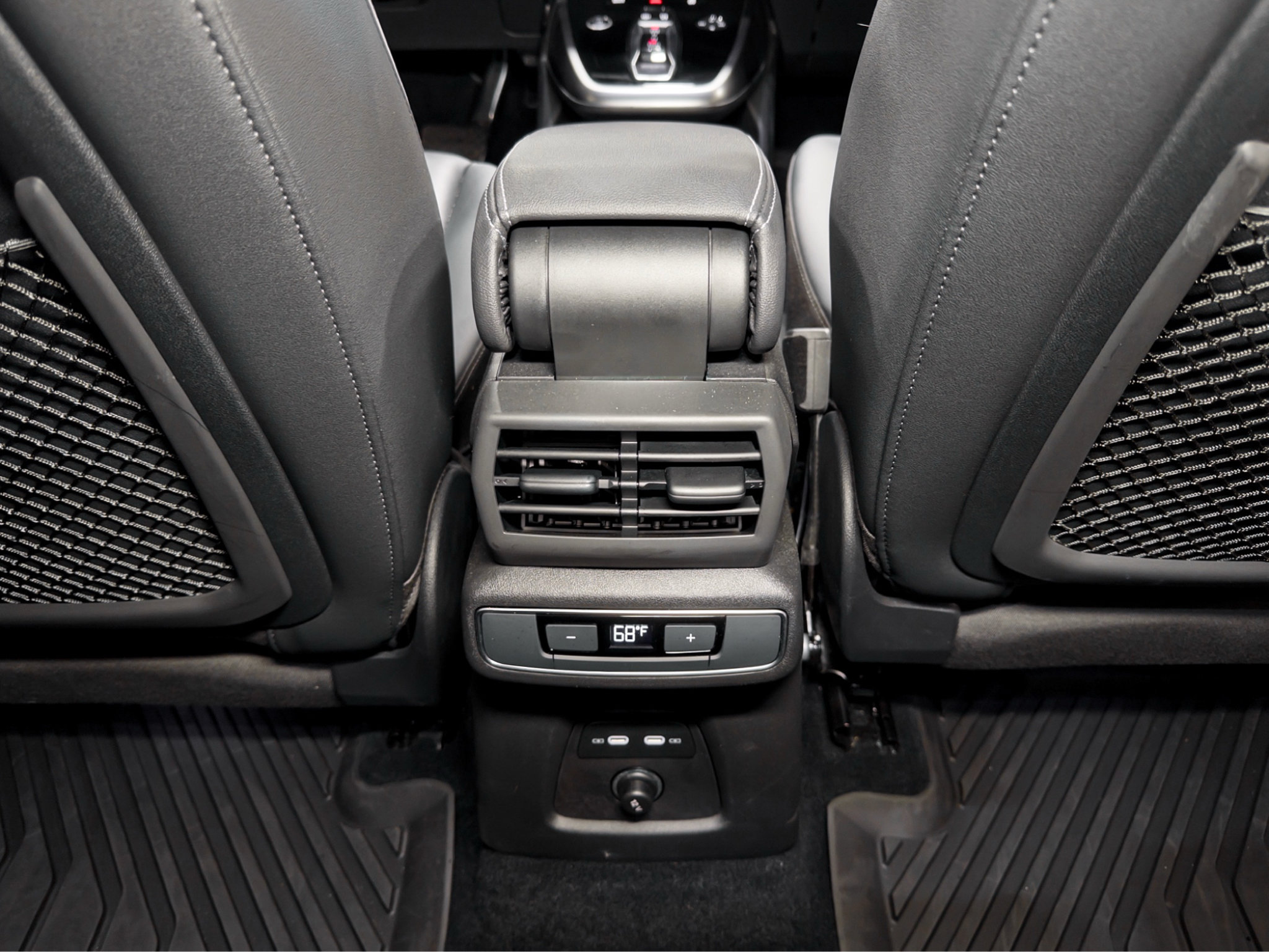 Used 2023 Audi Q4 e-tron Premium Plus AWD/4WD image 22