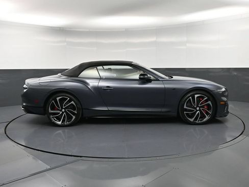 New 2026 Bentley Continental GTC AWD/4WD image 9