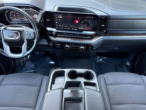 Used 2024 GMC Sierra 2500 SLE w/ SLE Convenience Package AWD/4WD image 15