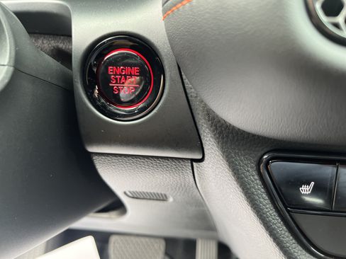 Certified 2026 Honda HR-V Sport image 24