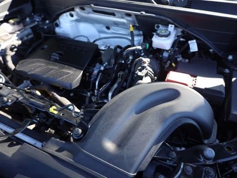 Used 2024 Buick Encore GX Sport Touring image 34