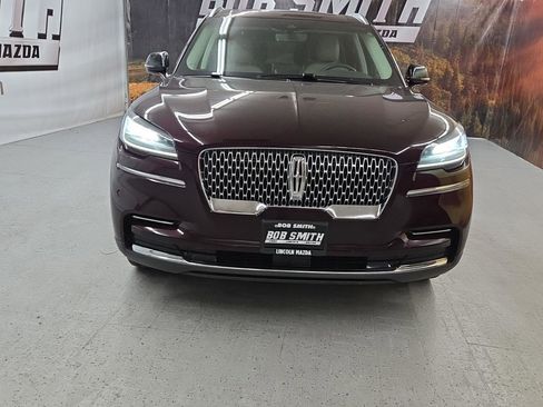 Used 2023 Lincoln Aviator AWD w/ Premium Package image 17