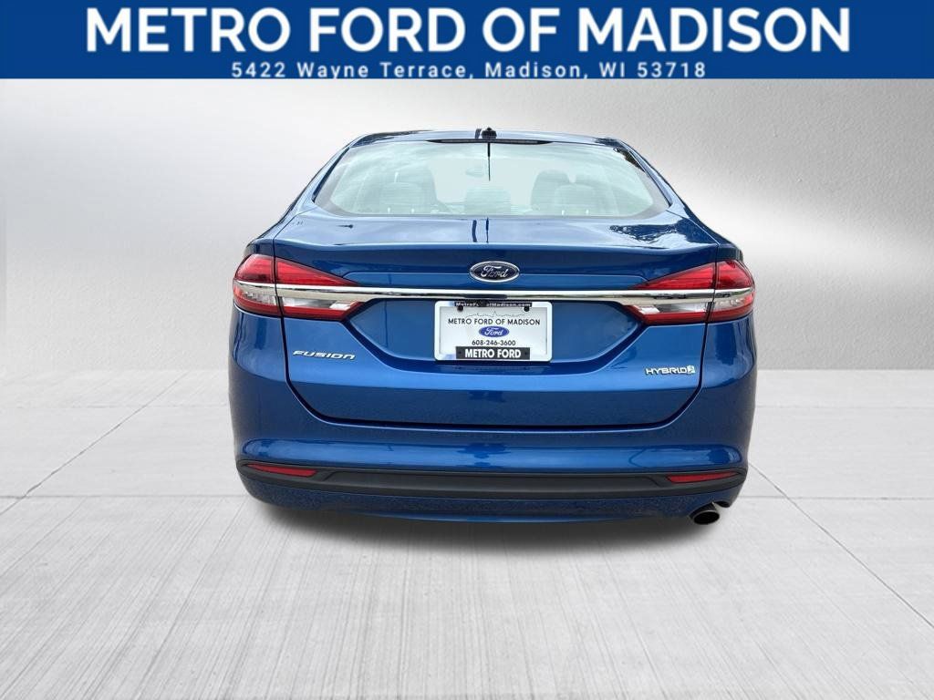 Used 2018 Ford Fusion S FWD image 4