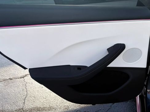 Used 2024 Tesla Model 3 Standard Range RWD image 13