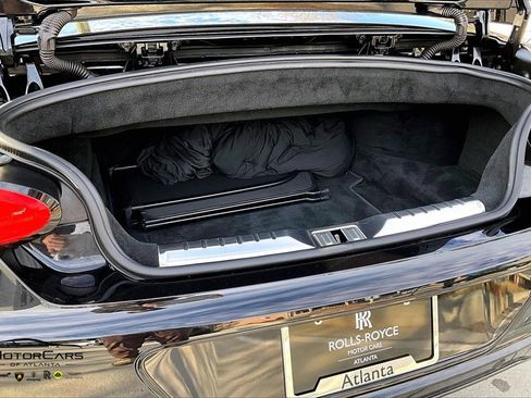 Used 2023 Bentley Continental GT V8 image 34