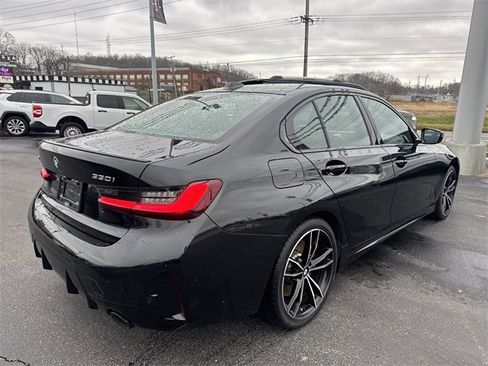 Used 2024 BMW 330i xDrive 330i xDrive w/ M Sport Package image 4