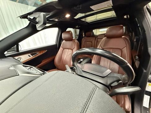 Used 2020 Lincoln Nautilus Reserve AWD/4WD image 5