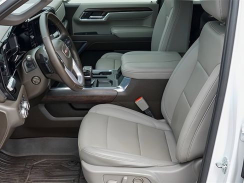 Used 2023 GMC Sierra 1500 SLT w/ SLT Premium Package image 10