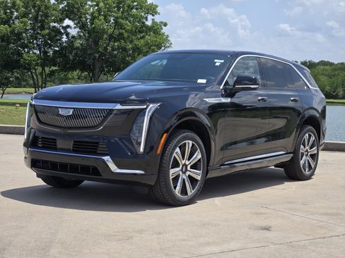 New 2025 Cadillac Escalade IQ Luxury 1 w/ Smart Trailering package image 2