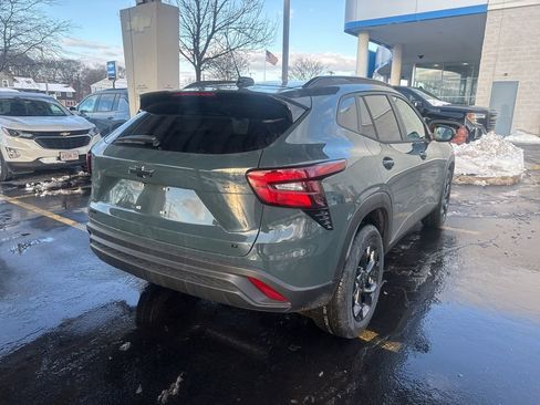 New 2026 Chevrolet Trax LT w/ Driver Confidence Package image 5