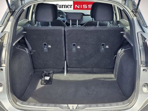 Used 2024 Nissan Kicks S image 10