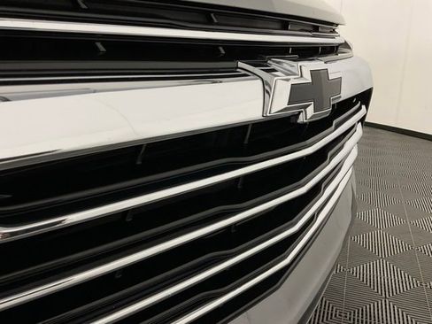 Used 2023 Chevrolet Blazer Premier FWD image 11