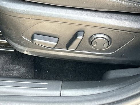 Used 2023 Hyundai Tucson SEL w/ Convenience Package FWD image 17
