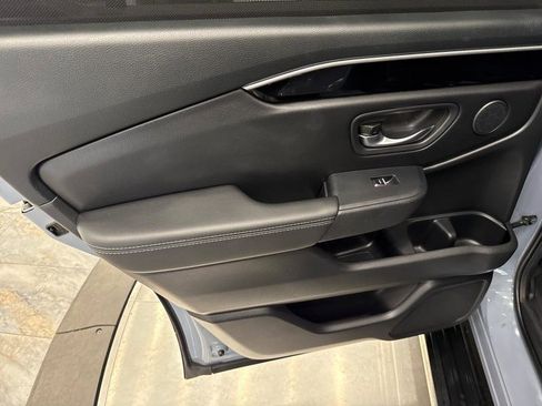 Used 2024 Honda Pilot Touring image 43