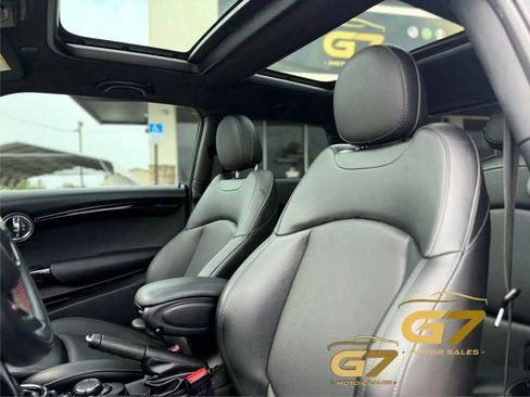 Used 2017 MINI Cooper S FWD image 9