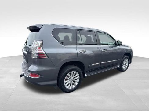 Used 2016 Lexus GX 460 w/ Premium Package AWD/4WD image 3