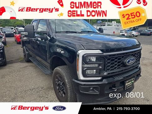 Used 2024 Ford F250 XL w/ STX Appearance Package AWD/4WD image 1
