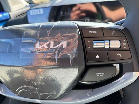 New 2026 Kia Sportage EX image 25