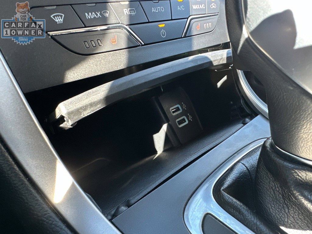 Used 2016 Ford Edge SEL w/ Equipment Group 201A AWD/4WD image 34