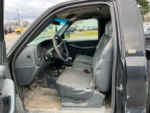 Used 2002 Chevrolet Silverado 1500 4x4 Regular Cab w/ Heavy Duty Suspension Pkg image 12