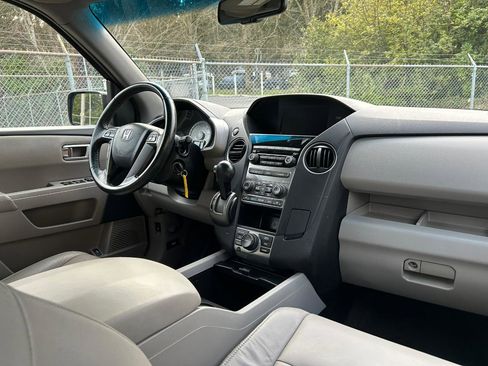 Used 2012 Honda Pilot EX-L image 17
