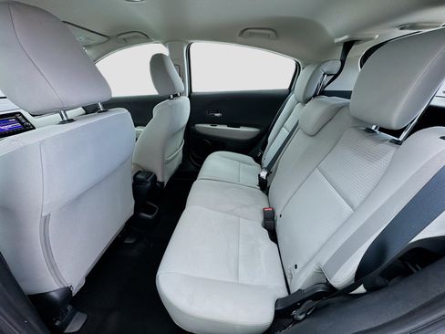 Used 2019 Honda HR-V LX image 15