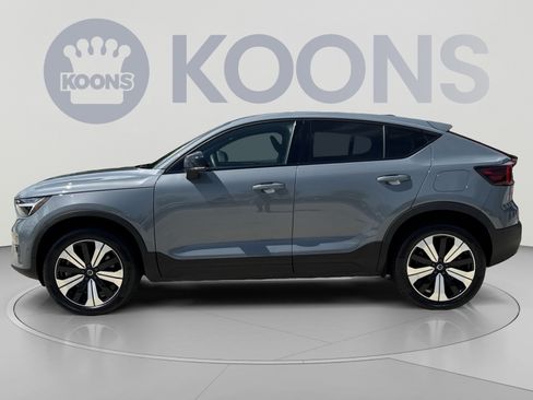 Used 2023 Volvo C40 P8 Recharge Plus AWD/4WD image 2